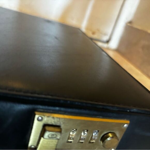 Vintage gucci briefcase classic bag suitcase handbag storage wallet accessory - Picture 1 of 15